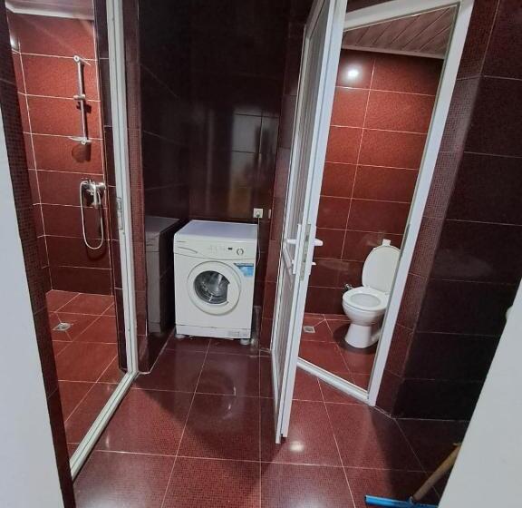 Quarto Familiar, Mate