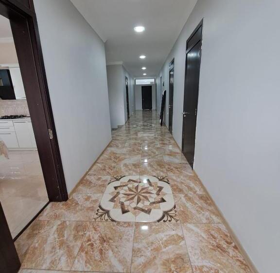 Quarto Familiar, Mate