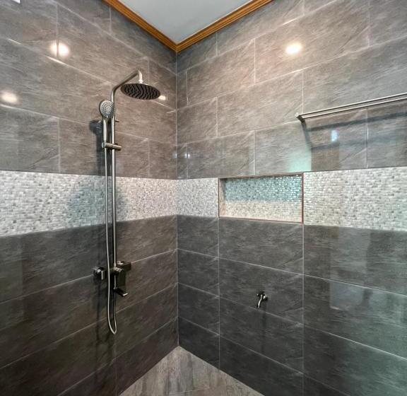 Семейный Номер Deluxe, Luxury Vacation House Oceanfront In Lila, Bohol