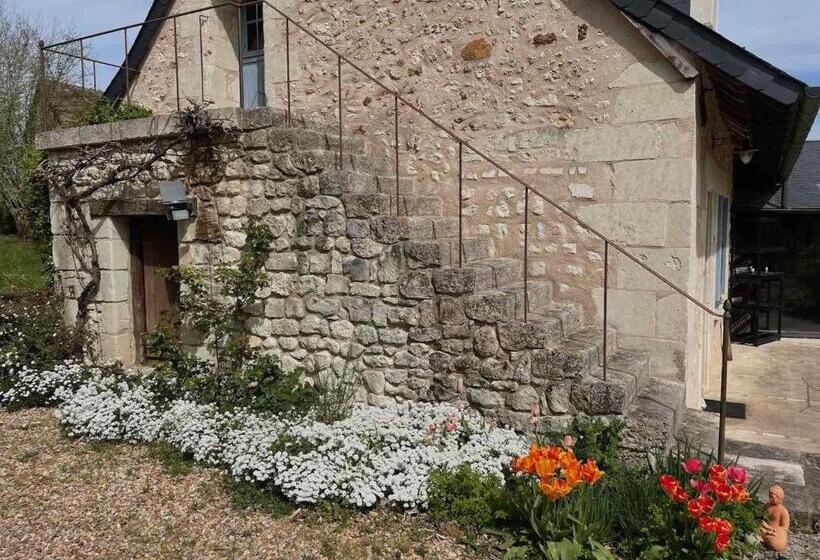 סוויטה משפחתית, Les Bertaulières