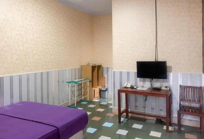 Номер Стандарт, Hana Losmen Redpartner