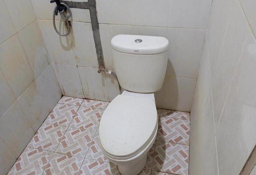 Номер Стандарт, Hana Losmen Redpartner