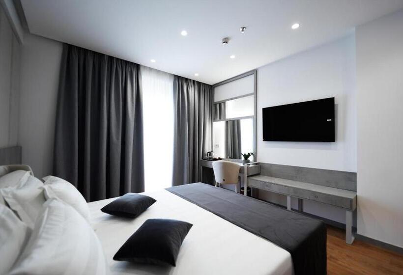 חדר משפחתי דלוקס, Naos Luxury