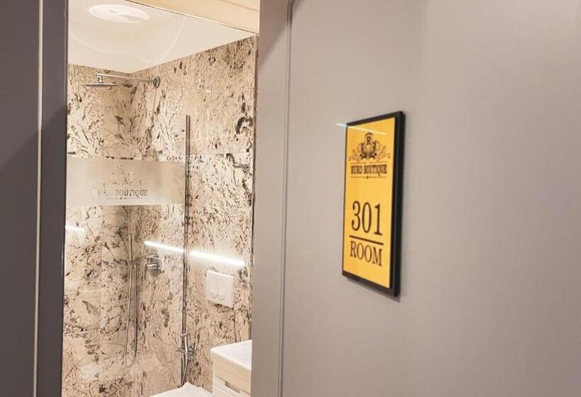 اتاق استاندارد با بالکن, Ruko Boutique