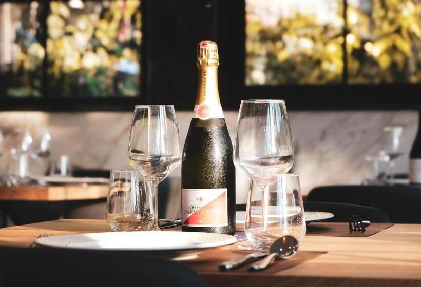 اتاق استاندارد با بالکن, Ruko Boutique