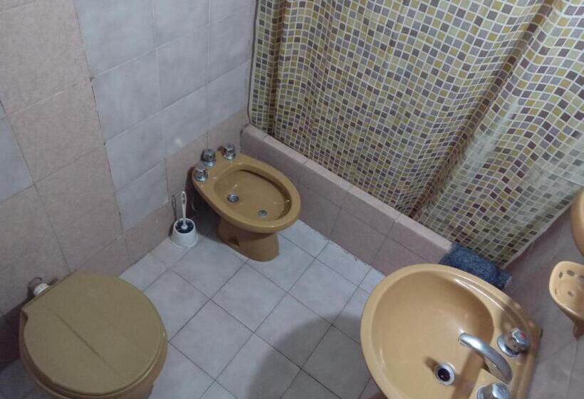 Economy Triple Room, Jonatan Ii Bed & Breakfast