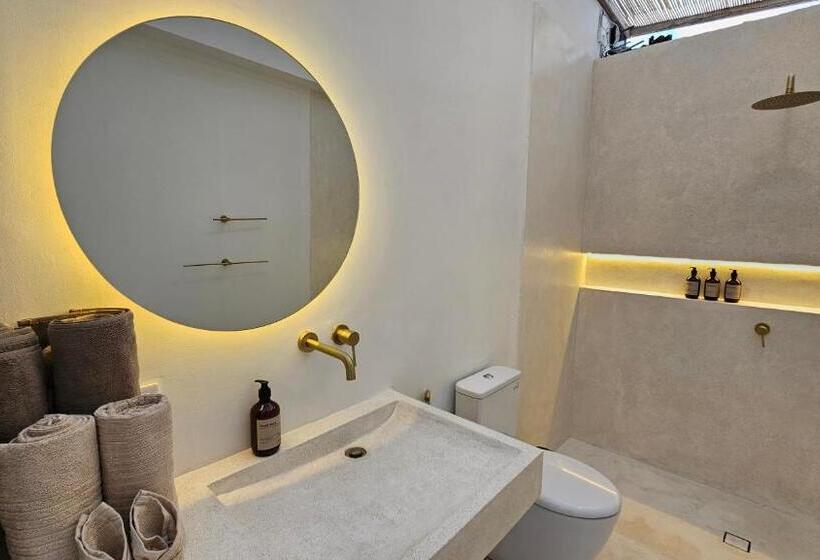 סטודיו סטנדרט נוף לים, La Bianca Studio Apartment