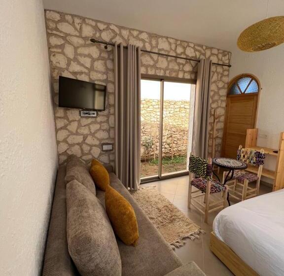 سوییت لوکس, Le Réel Kaouki