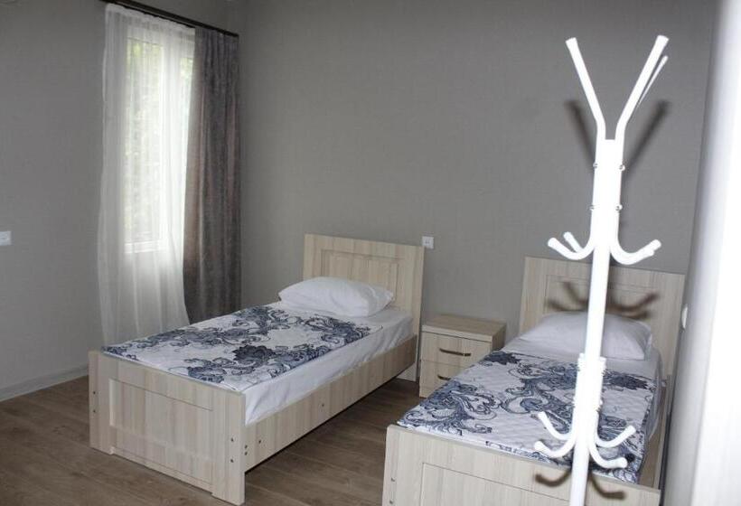 اتاق استاندارد با بالکن, Best Guesthouse