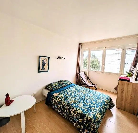 اتاق استاندارد, Chambres D Hôte Anglet