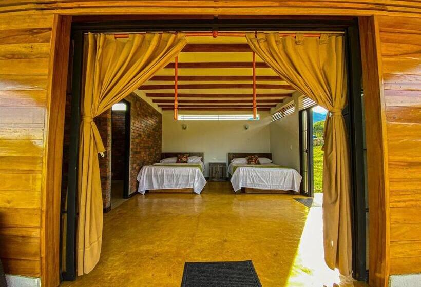 Четырехместный Номер Стандарт, Eco Hotel De La Montaña