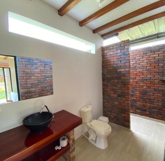 اتاق استاندارد چهار تخته, Eco Hotel De La Montaña