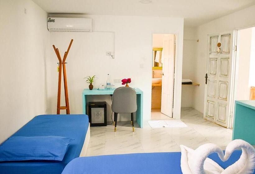 اتاق لوکس, Azaya Beach Maldives Thulusdhoo