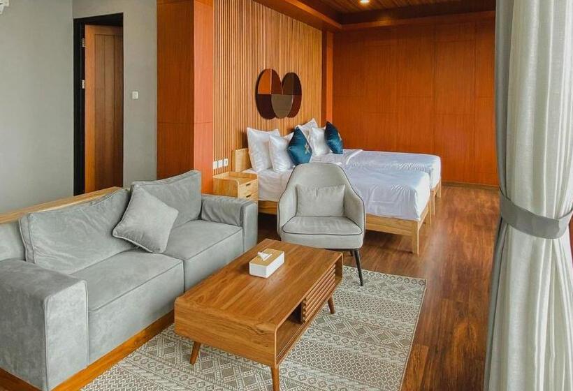 디럭스 스위트, Damar Langit Resort