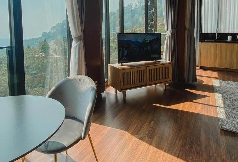 디럭스 스위트, Damar Langit Resort