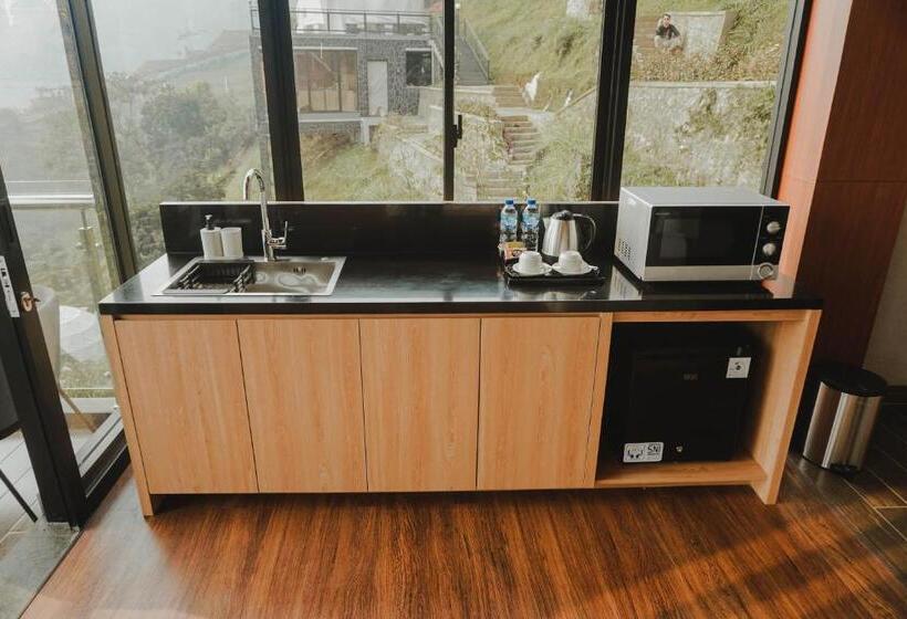 디럭스 스위트, Damar Langit Resort