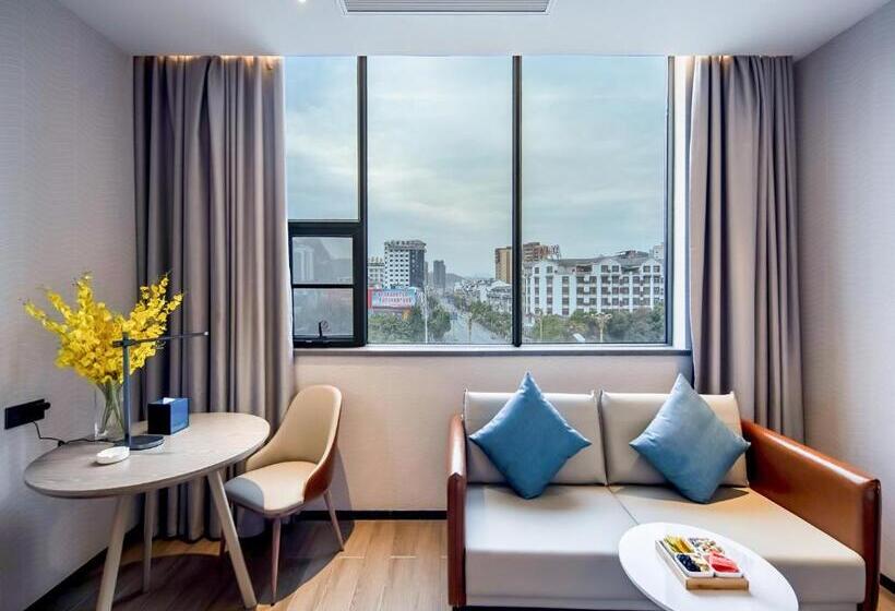 Suite, Echarm Hotel Hechi Bama Branch