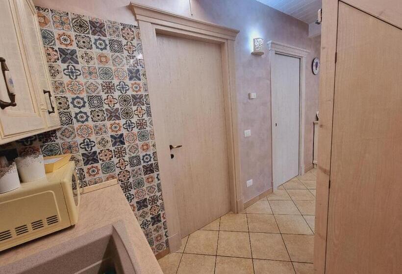 带大床的标准间, Casa Vacanze San Martino