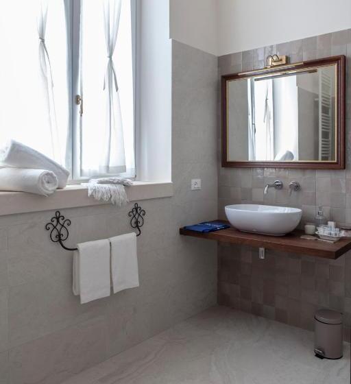 اتاق استاندارد با تراس, Villa Tuzzo