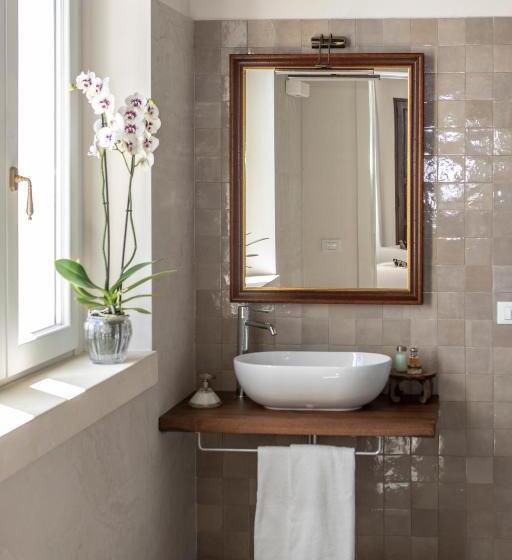 اتاق استاندارد با چشمانداز باغ, Villa Tuzzo