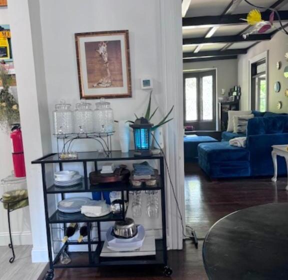 غرفة قياسية سرير كينج, Bloom Boutique All Inclusive Bed & Breakfast