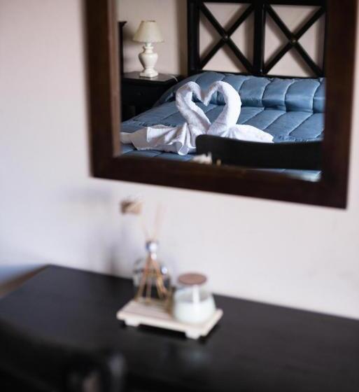 اتاق لوکس, Ayres Del Golf Posada Restó