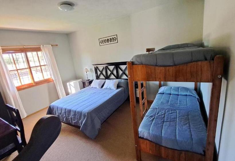 اتاق استاندارد چهار تخته, Ayres Del Golf Posada Restó