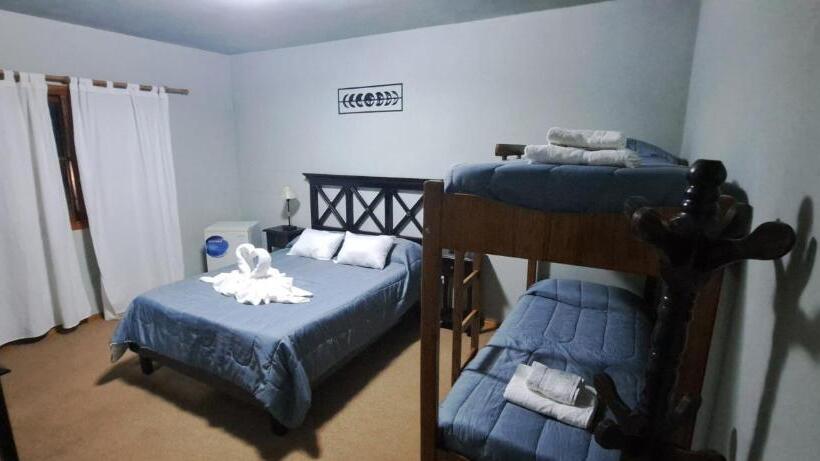 اتاق استاندارد چهار تخته, Ayres Del Golf Posada Restó