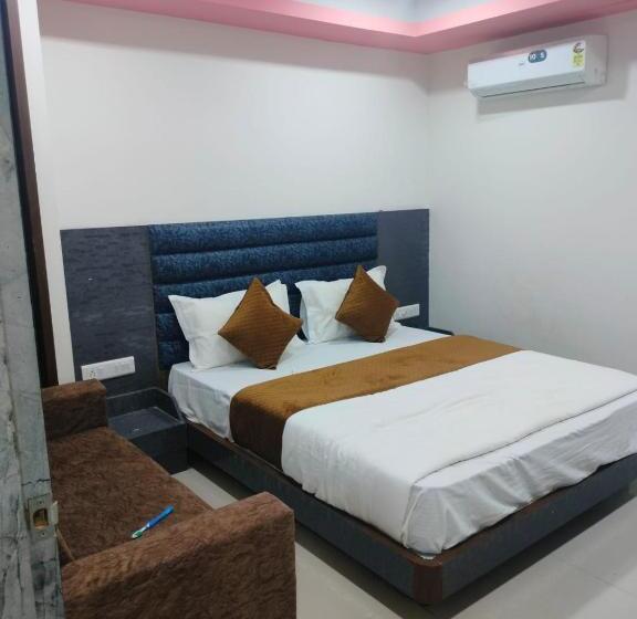 חדר דלוקס, Mewad Inn