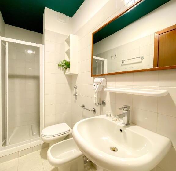 Трехместный Номер Классика, Rrrapido