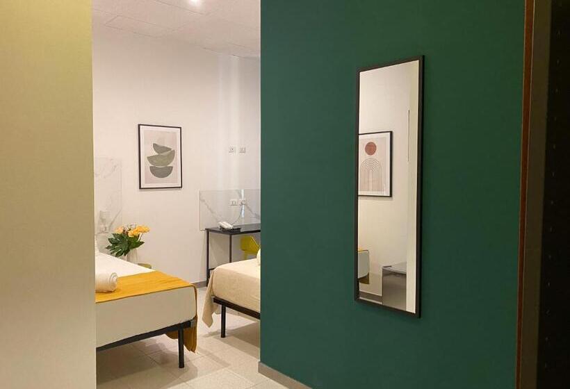 Трехместный Номер Классика, Rrrapido