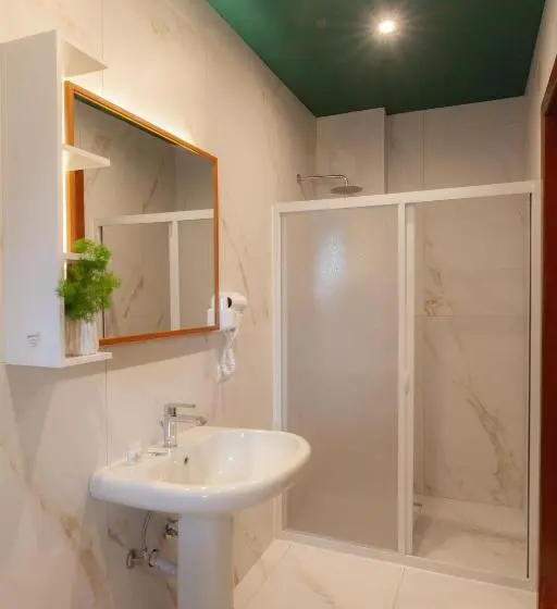 اتاق لوکس, Rrrapido