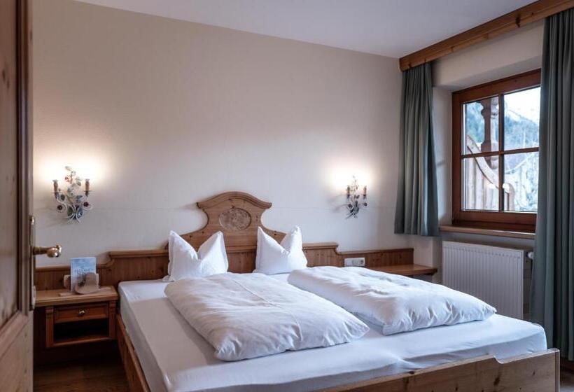 2 Bedrooms Apartment Mountain View, Sonnenhof Appartements