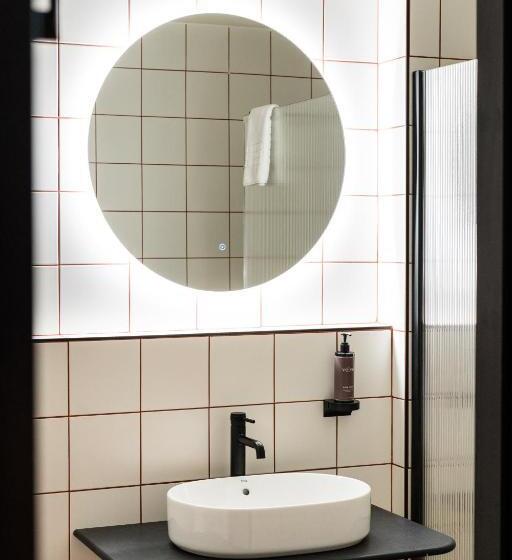 高级大房间, The Foundry