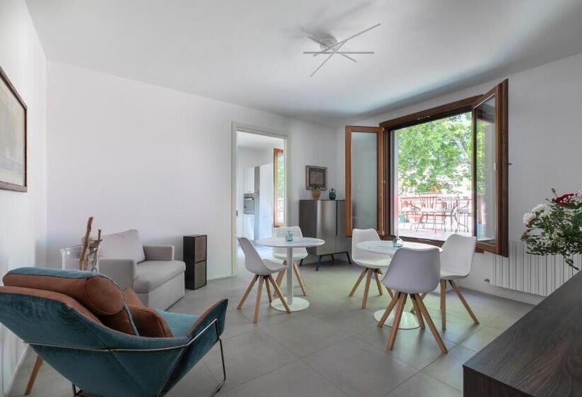 اتاق استاندارد سه نفره, Cappuccina Rooms Nel Cuore Di Mestre