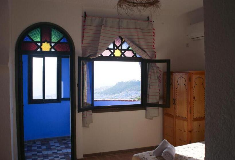 اتاق لوکس با بالکن, Haven Hills Social Club