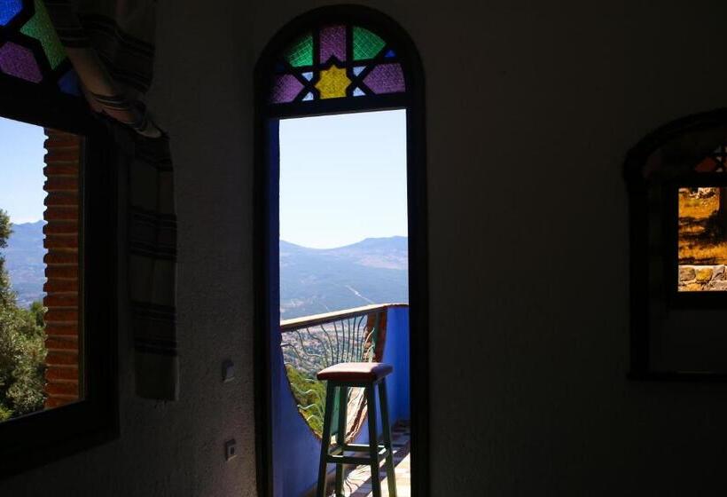 اتاق استاندارد با چشمانداز کوهستان, Haven Hills Social Club