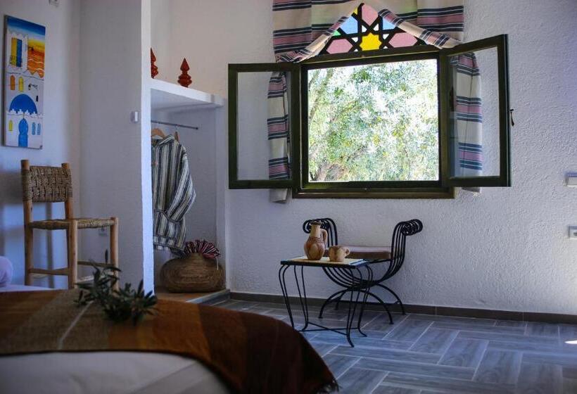 Quarto Estandar Vista Montanha, Haven Hills Social Club