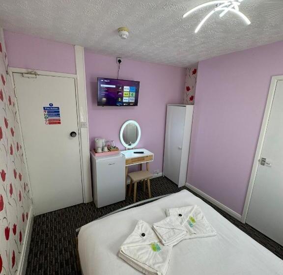 اتاق استاندارد, The Paradise Guest House