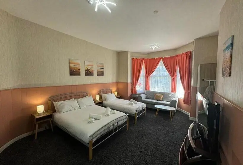 استودیوی سوپریور, The Paradise Guest House