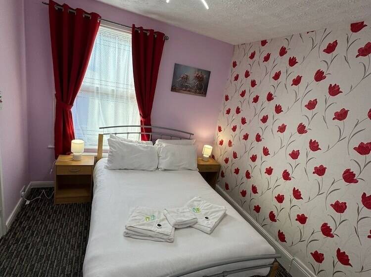 غرفة قياسية, The Paradise Guest House