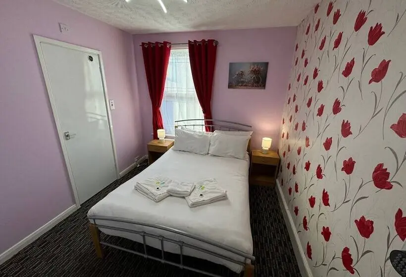 اتاق استاندارد, The Paradise Guest House