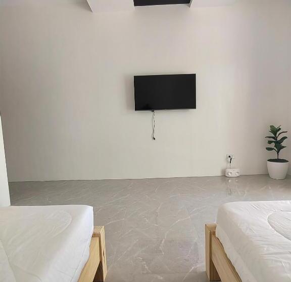 패밀리 룸, Pip.avenue Beach House