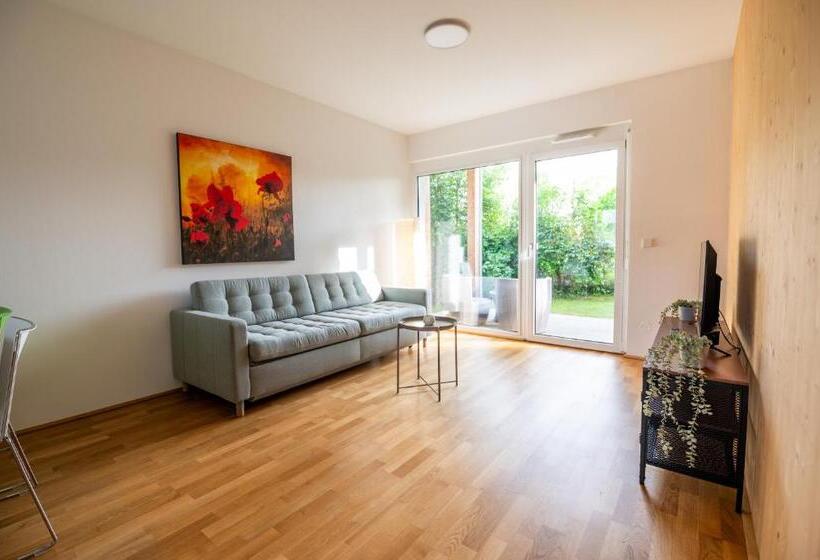 דירה בת חדר שינה 1 עם מרפסת, Shome Apartments Graz Ost   Self Check In & Free Parking