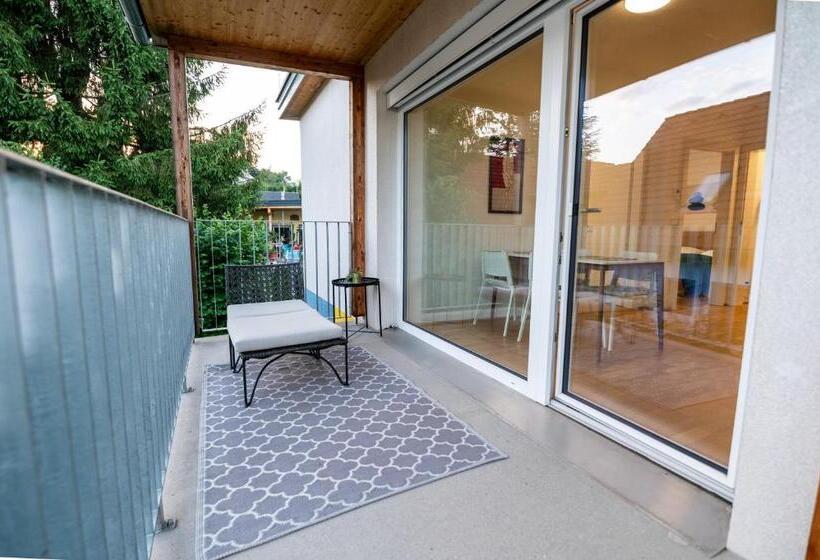 דירת שני חדרים עם מרפת, Shome Apartments Graz Ost   Self Check In & Free Parking