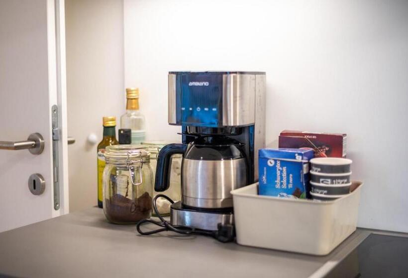 דירת שני חדרים עם מרפת, Shome Apartments Graz Ost   Self Check In & Free Parking