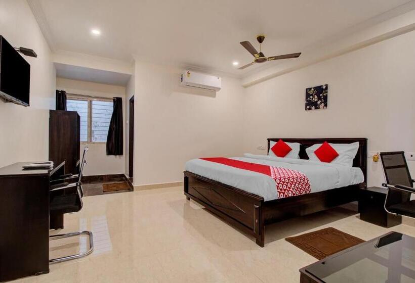 חדר דלוקס, Mn Stays