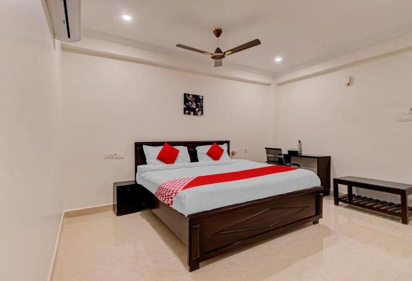 חדר דלוקס, Mn Stays