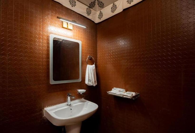 Standard Tent, Vaani Greens Resort, Kaziranga