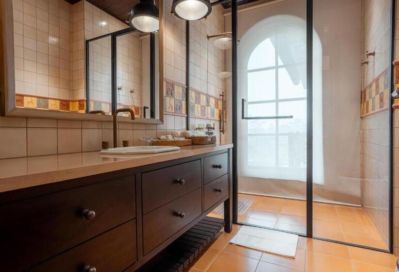 エクゼクティブスイート, Vaani Greens Resort, Kaziranga